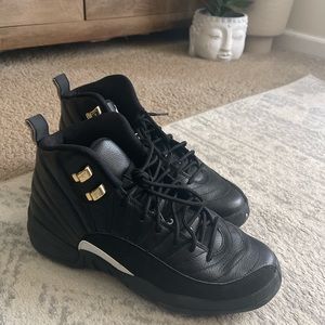 Black Air Jordan 12